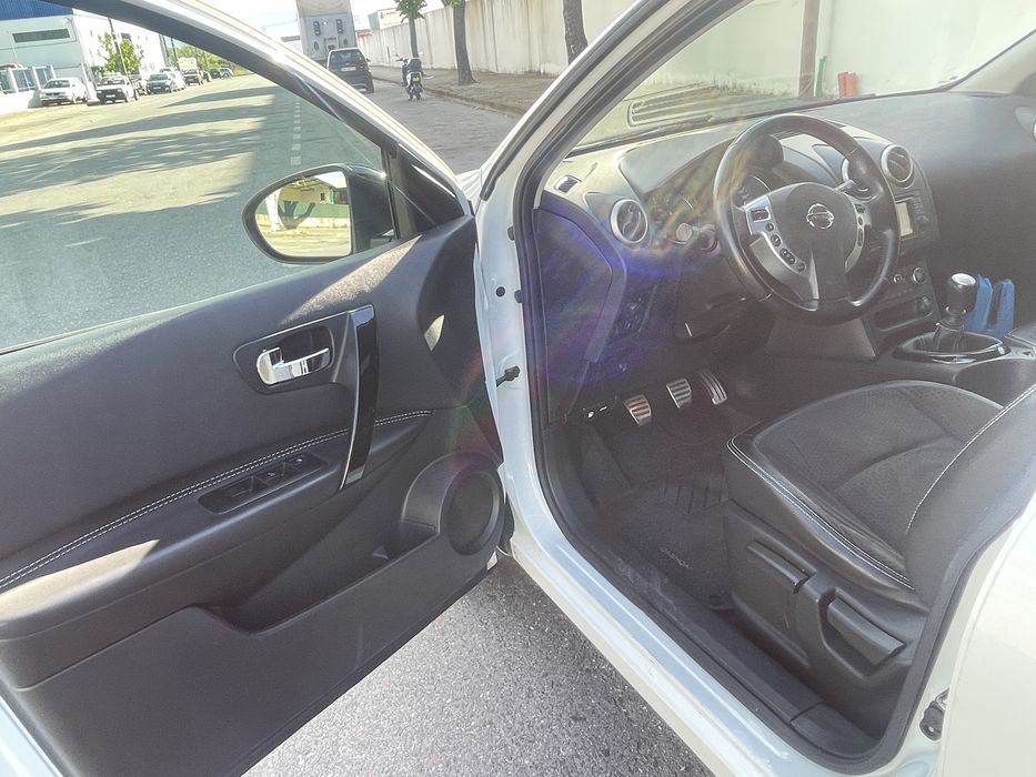 Nissan Qashqai 1.6 dci 130cv 360°