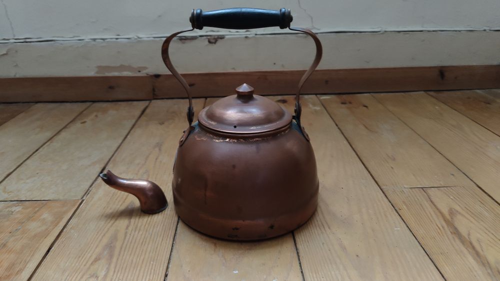 Cobre Alguidar, Aquecedor e 3 Bules em Cobre