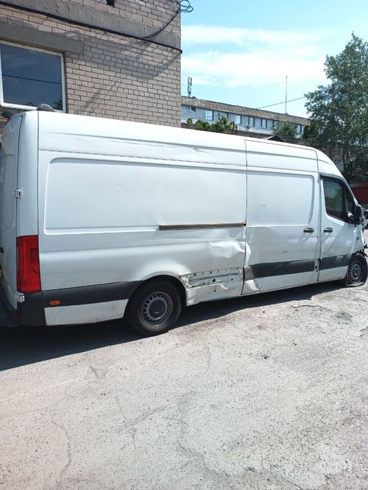 Продам  sprinter