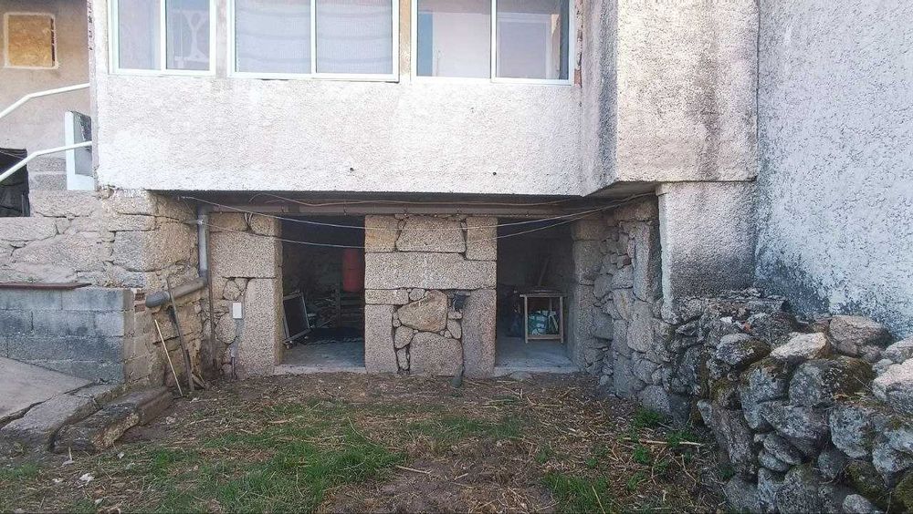 Moradia T2 em Queirela, Bodiosa – Viseu