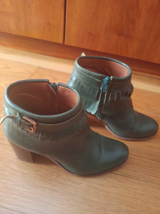 Botas em pele de marca, nº37 (Made In e Cubanas)