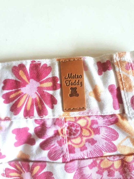Metro Teddy // Calções estampados menina 10 anos ótimo estado