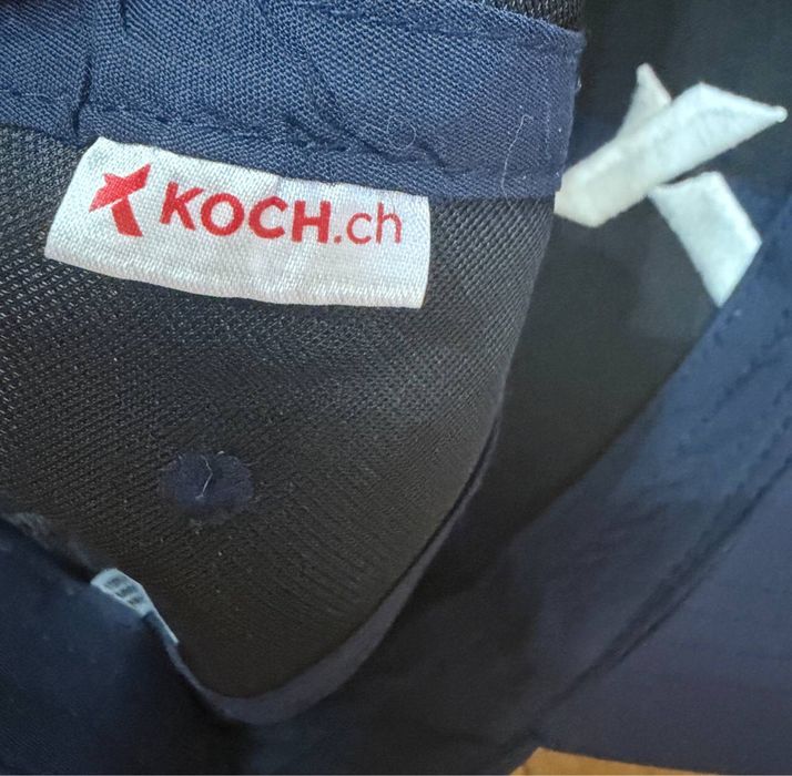 Темно-синя бейсболка Koch