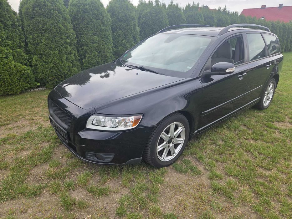Volvo V50