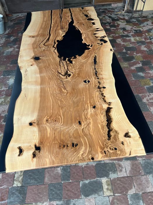 Продам Стіл слеб