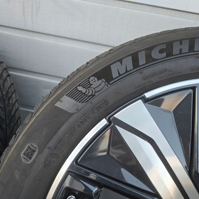 bmw ix i20 5x112 michelin 255/50r21 109h 21 et36 9.0 zima 4x