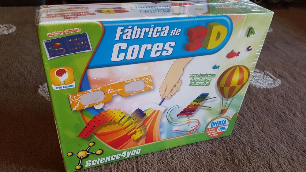 Fábrica de cores 3D - Novo e selado