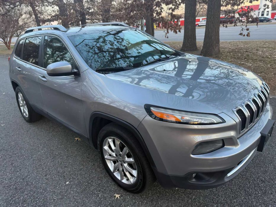 Jeep Cherokee Limited      2016