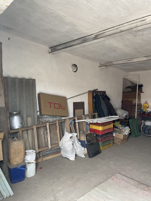 Продам  большой гараж