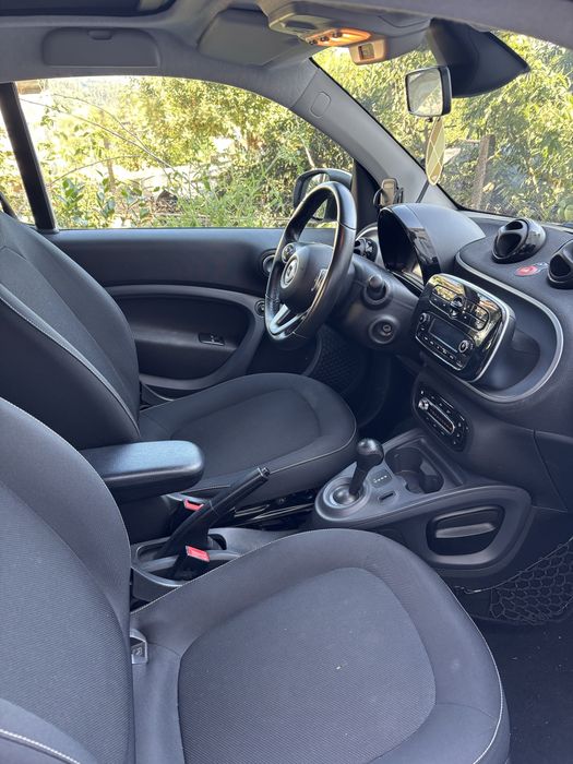 Smart novo e com poucos km