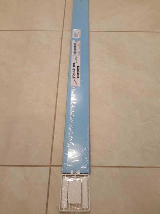 Rodapé IKEA FÖRBÄTTRA, brilho branco, 220x8 cm, novo