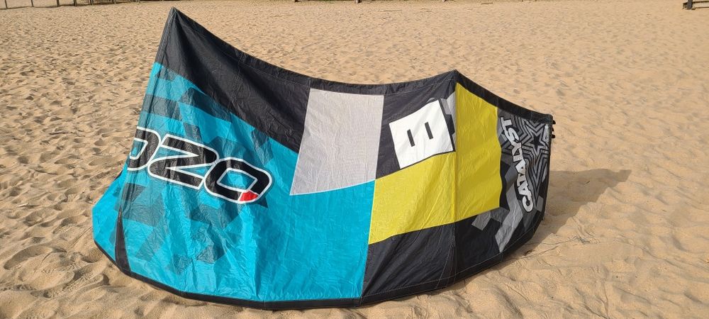 Kitesurf Ozone catalyst 8m