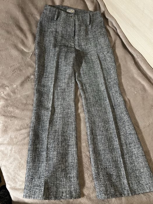 брюки женские серые