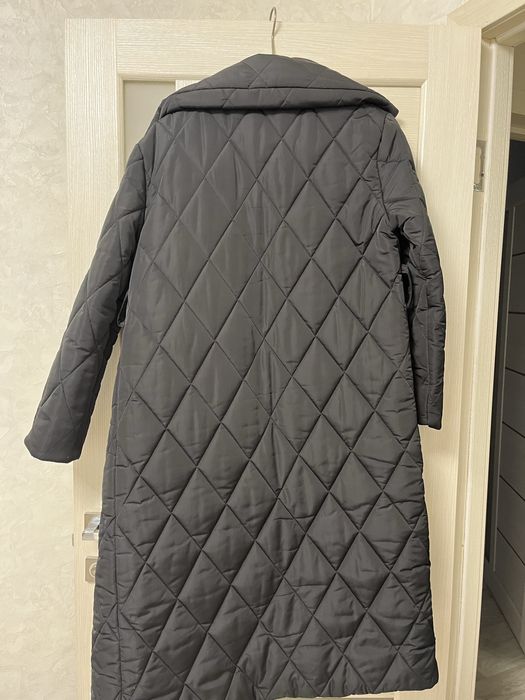 пуховик жіночий