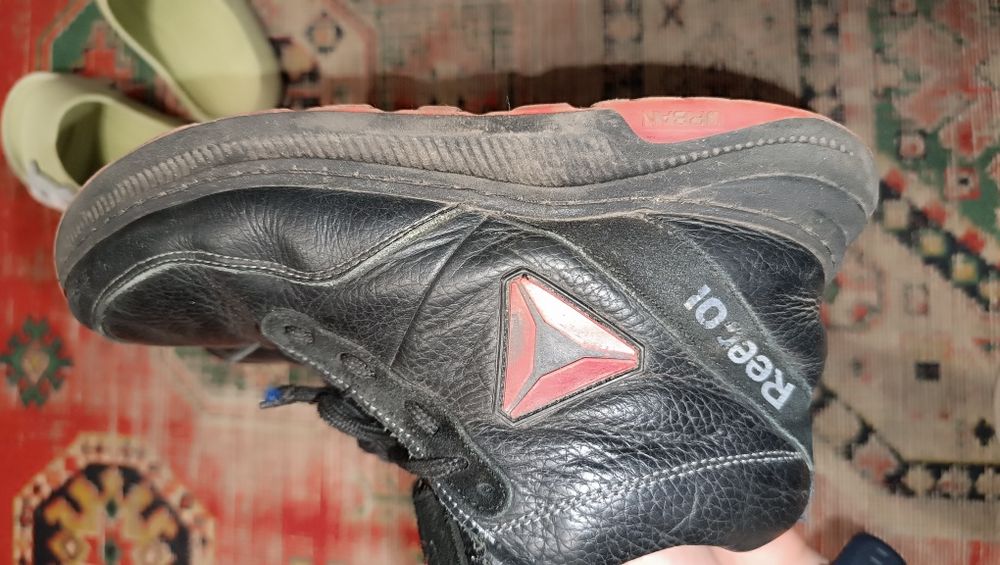 Віддам взуття на дитину