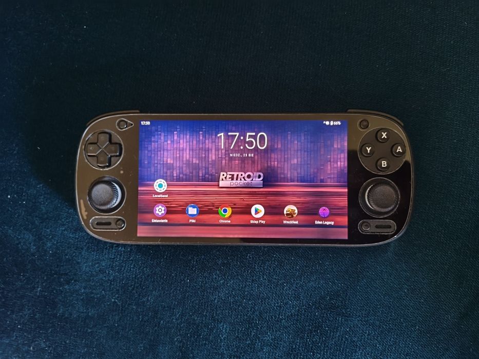 Retroid Pocket 5 plus dodatki