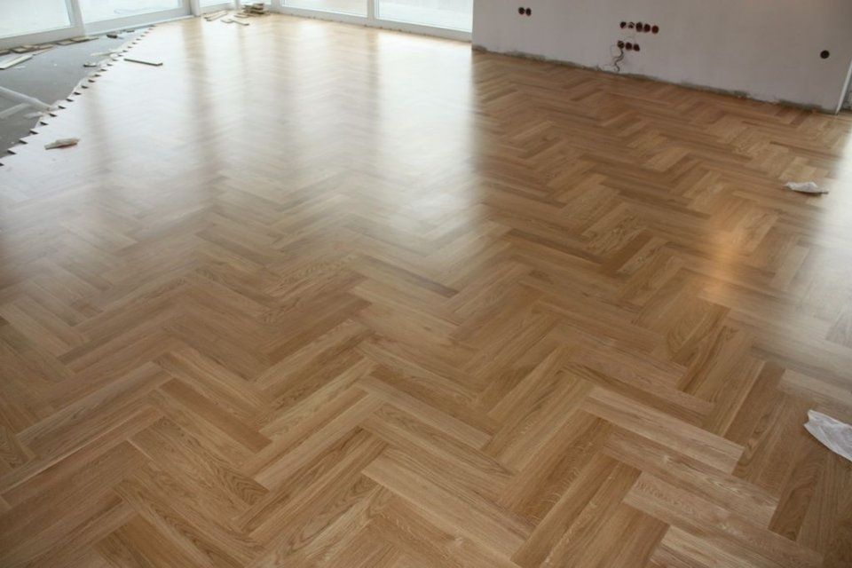 Parkiety podłogi cyklinowanie