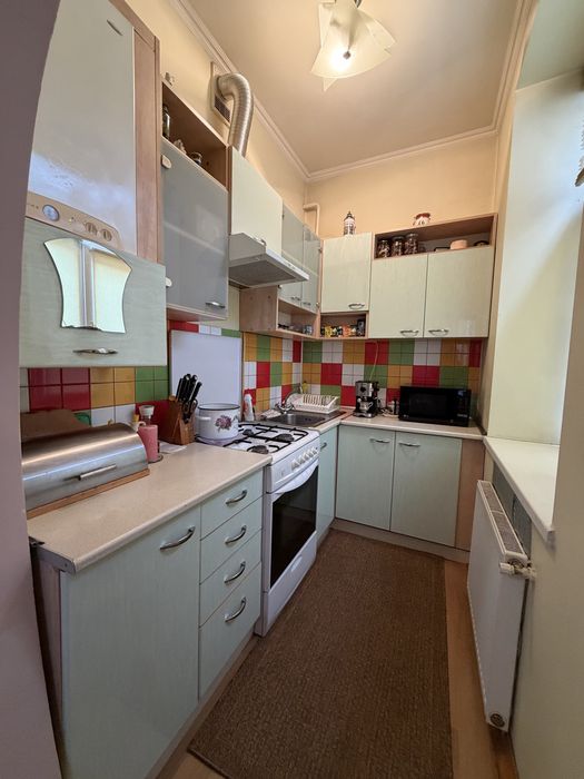 Продаж 2-х кімнатноі квартири