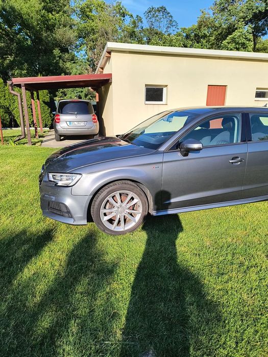 Audi A3 Sportback Audi A3 Sportback S-Line