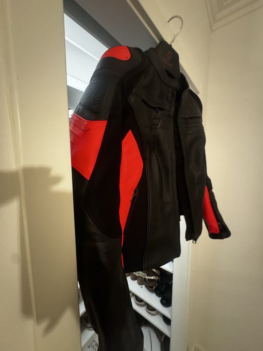 Casaco/busão Dainese Racing 4 couro/pele moto