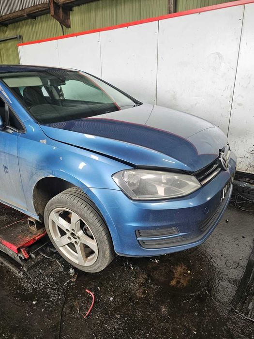 Розборка Golf 7-7.5 1.8 tsi 2.0 tdi Двигун кпп шрот бампер капот крило
