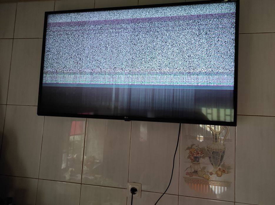 Vendo TV LG 49" peças