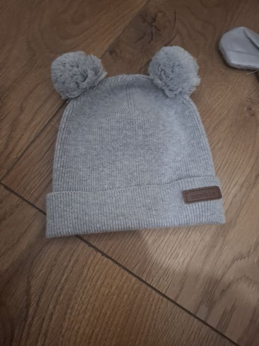 Czapeczka newbie niemowlęca