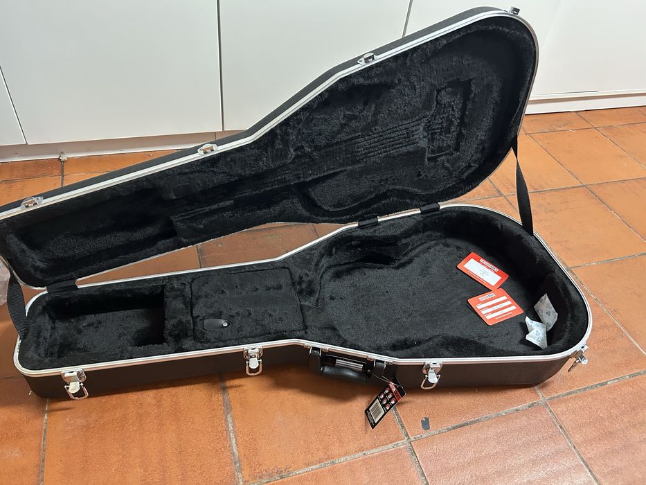 Estojo GATOR Guitarra Clássica