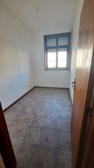 Escritório com 2 salas junto ao tribunal