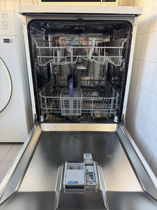 Máquina de lavar louça Beko