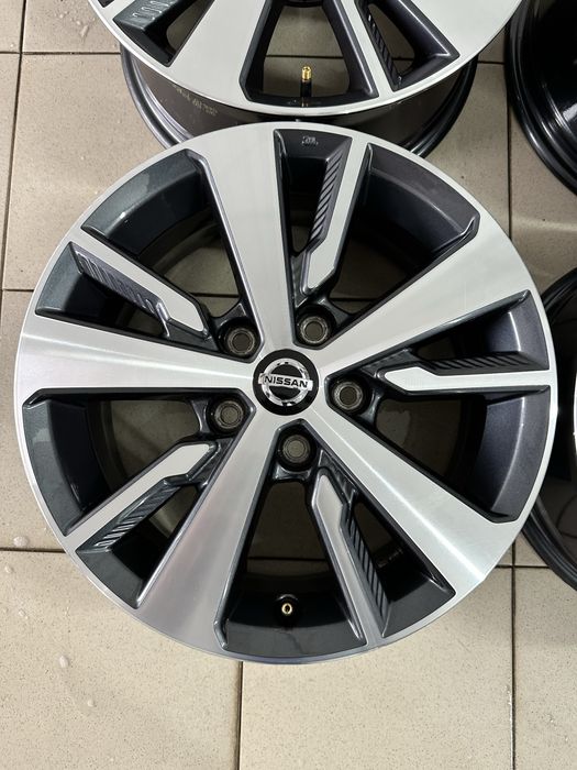Диски Nissan r16: 4 500 грн. - Диски Київ на Olx