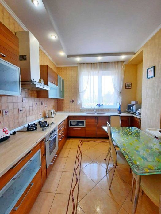 Продам будинок 2 пов. Техніка Автономка 12 соток Річка