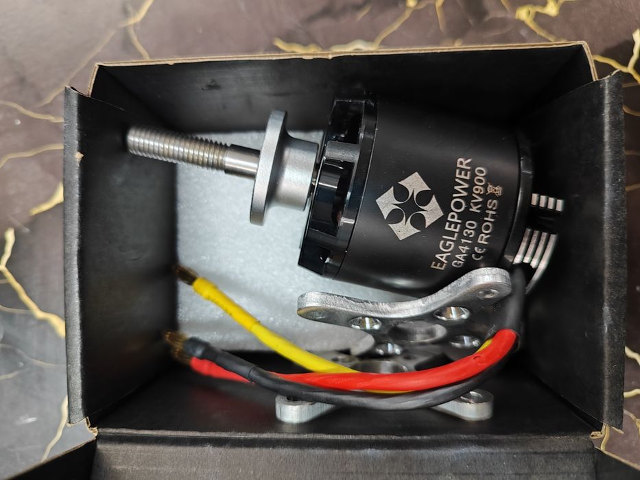 Двигуни KV850 та KV900