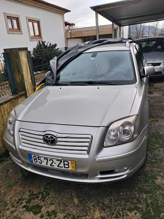 Toyota avensis e ford cmax ( batidos ) para venda