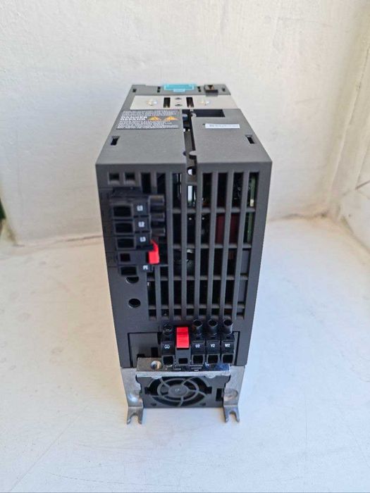 Силовой модуль SINAMICS G120P, P=1,1 кВт, SIEMENS 6SL3210-1NE13-1UL0