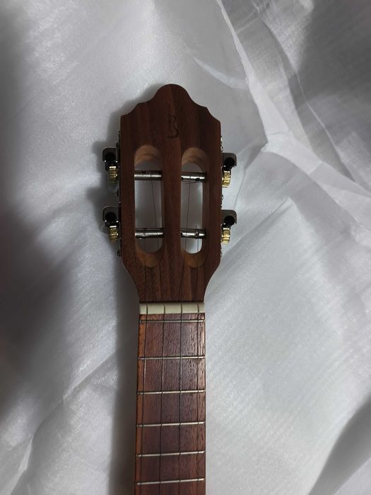 Cavaquinho português dois coraçoes