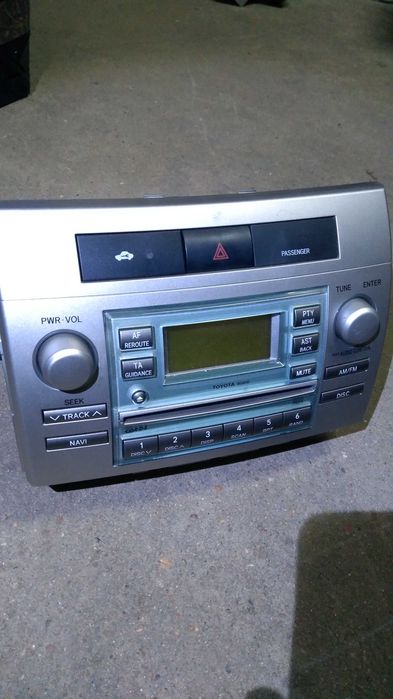 Radio Toyota Corolla Verso W58810 . NAPRAWA ,Gwarancja 3 lata !!!