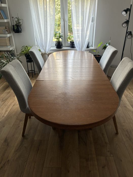 Solidny Dębowy Stół Rozkładany – Klasyczny / Rodzinny (Długość do 240 cm)