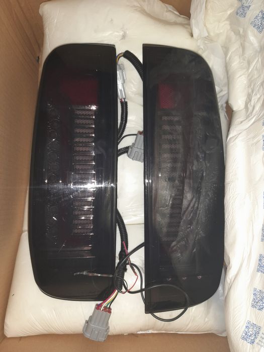 Farolins Nissan Navara D40 leds (2006)