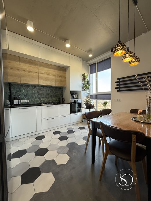 Продаж 2 кім. квартири, дизайнерський ремонт, 10 хв Victoria Gardens