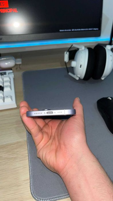 iPhone 17 256GB – Estado de Novo, Caixa, Garantia e Fatura Incluídas