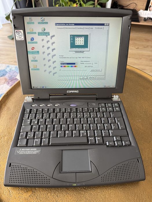 Laptop retro Pentium mmx fdd Compaq Armada 1530D