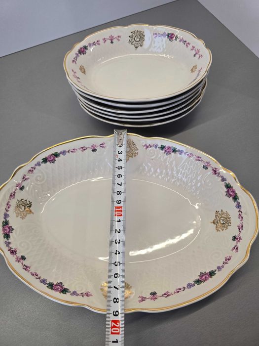 Stara Porcelana lata 60-te zestaw salaterek Korosten 6 plus 1.