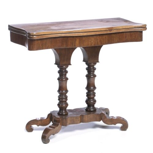 Mesa de jogo em pau-óleo - Século XIX