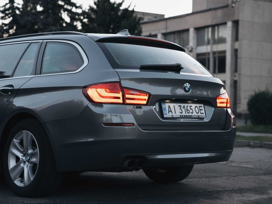 Продам власну BMW 5 Series 218 к.с універсал, топ комплектація