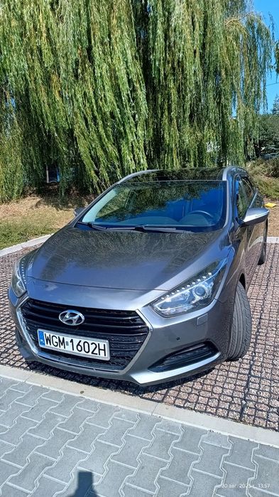 Hyundai i40 Hyundai i40_Diesel_1.7CRDi_Ledy_Xenon_Panorama