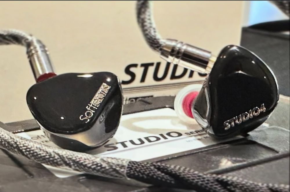 IEM _ Softears Studio 4