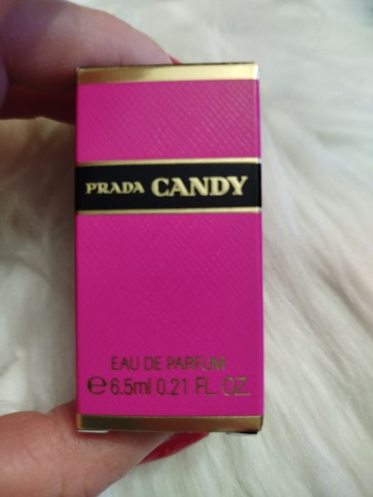 Prada Candy woda perfumowana 6,5ml plus kosmetyczka Lancome