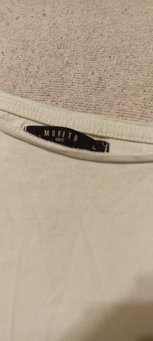 Miętowy t-shirt L Mohito