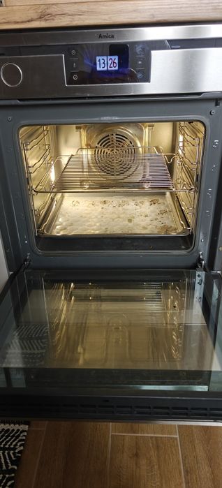 Piekarnik Amica  srebrny